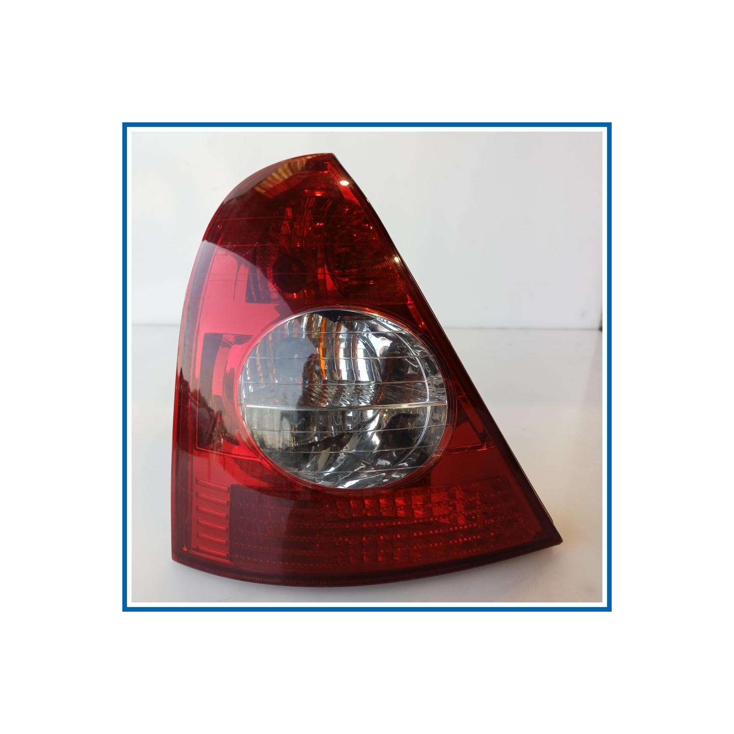 Fanale post. sx. RENAULT CLIO 2a Serie (05/01>11/10