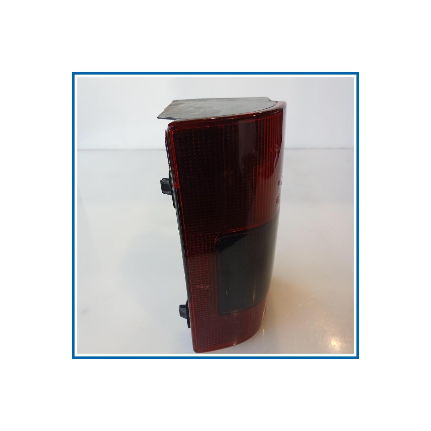 Fanale post. sx. CITROEN Berlingo II