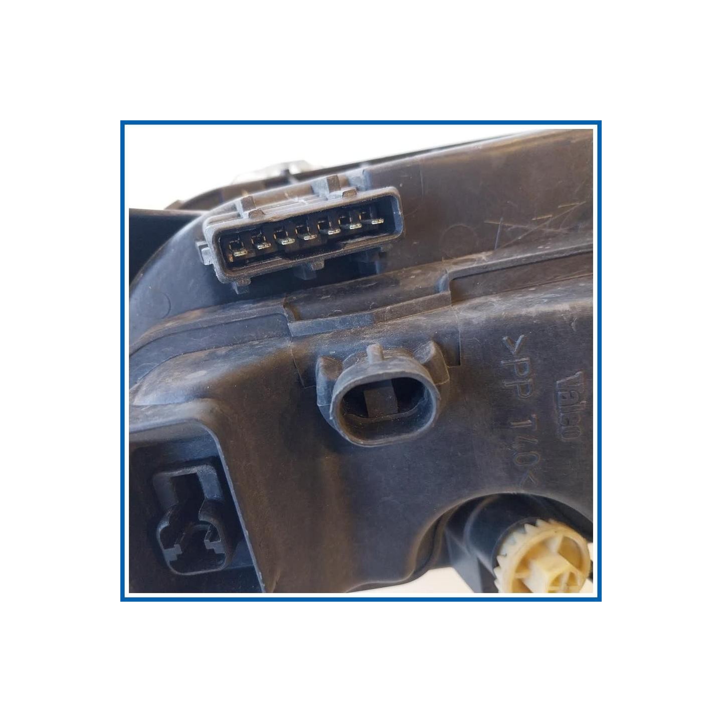 Proiettore ant. dx. FIAT Punto II