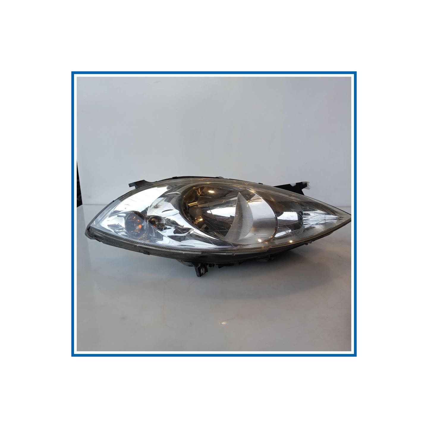 Proiettore ant. dx. MERCEDES Classe A W169