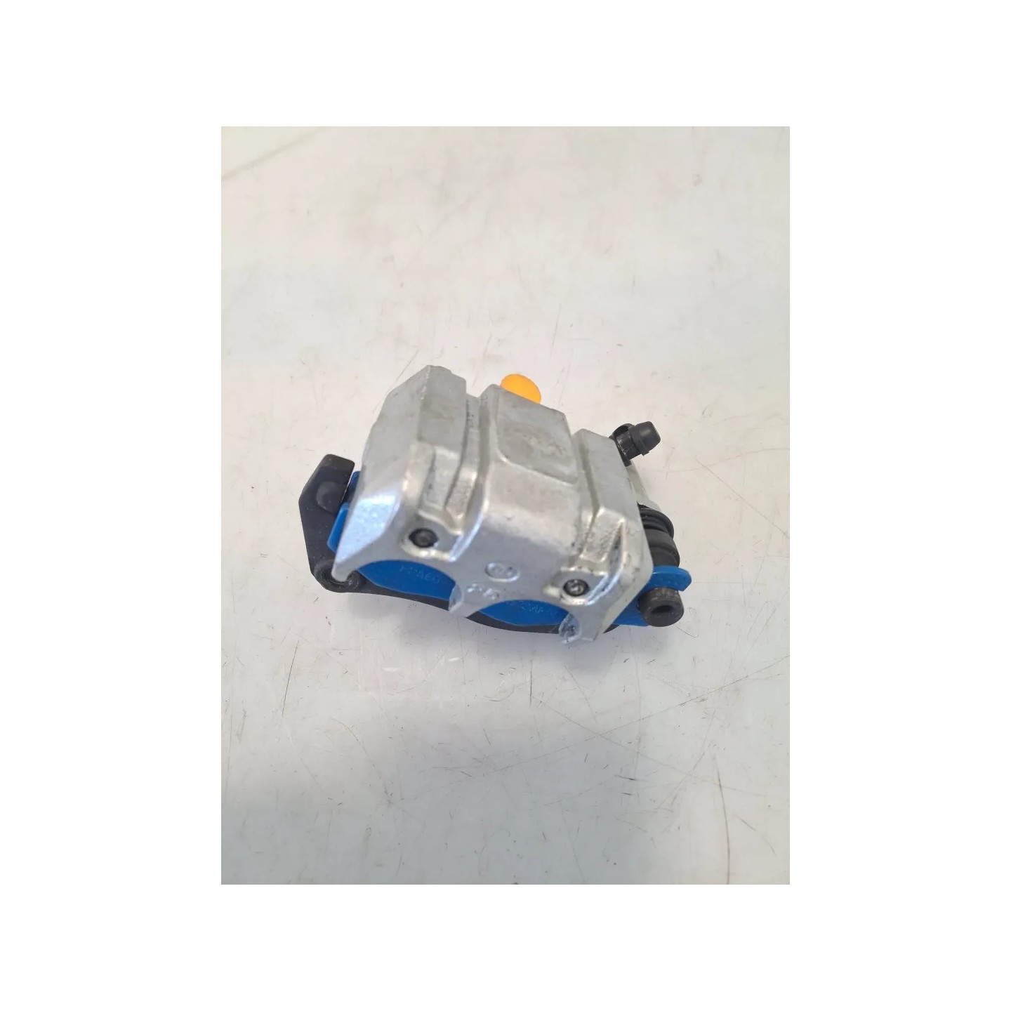 Pinza freno anteriore completo Suzuki AN Burgman 400 (E3) AN Burgman 400 Sinistro