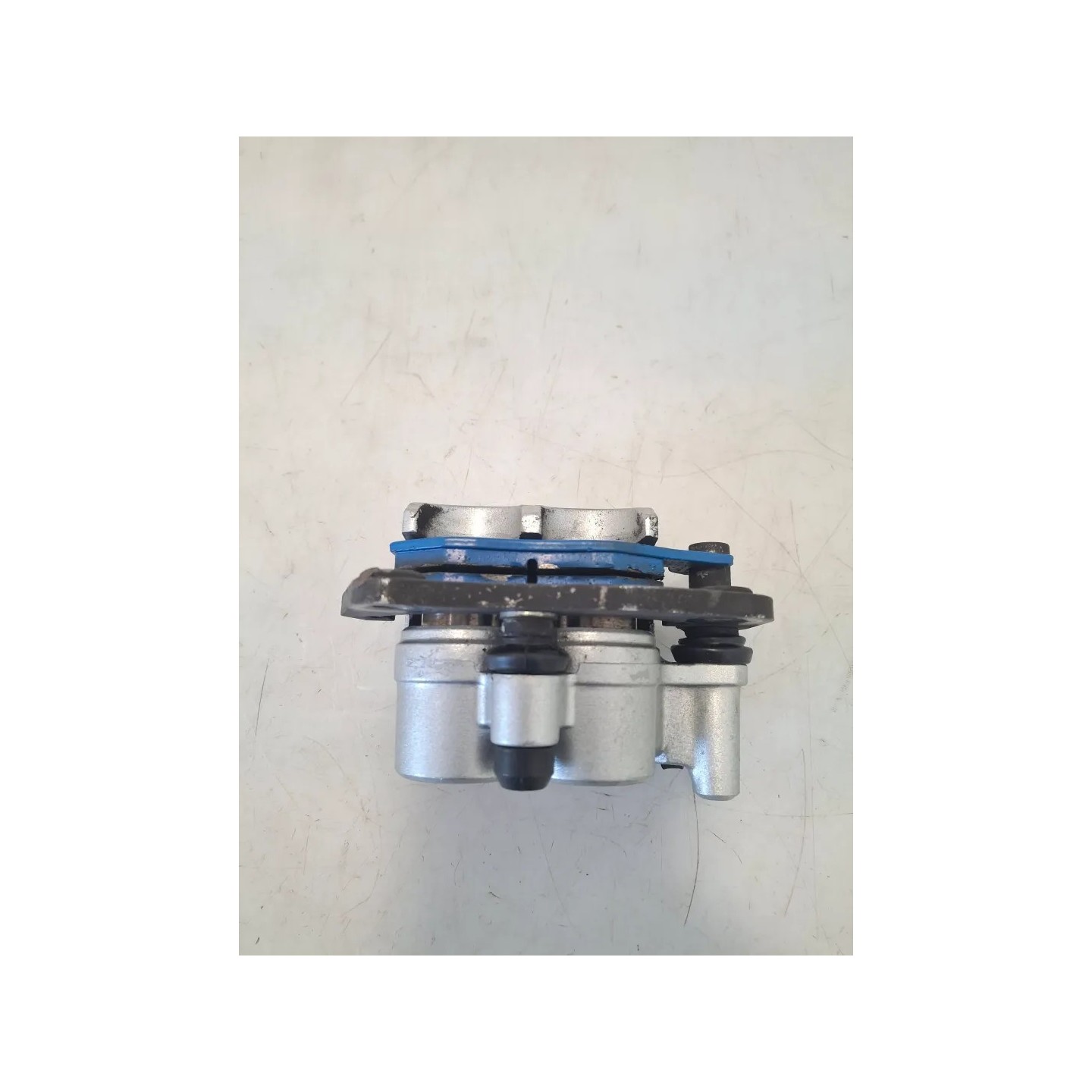 Pinza freno anteriore completo Suzuki AN Burgman 400 (E3) AN Burgman 400 Sinistro