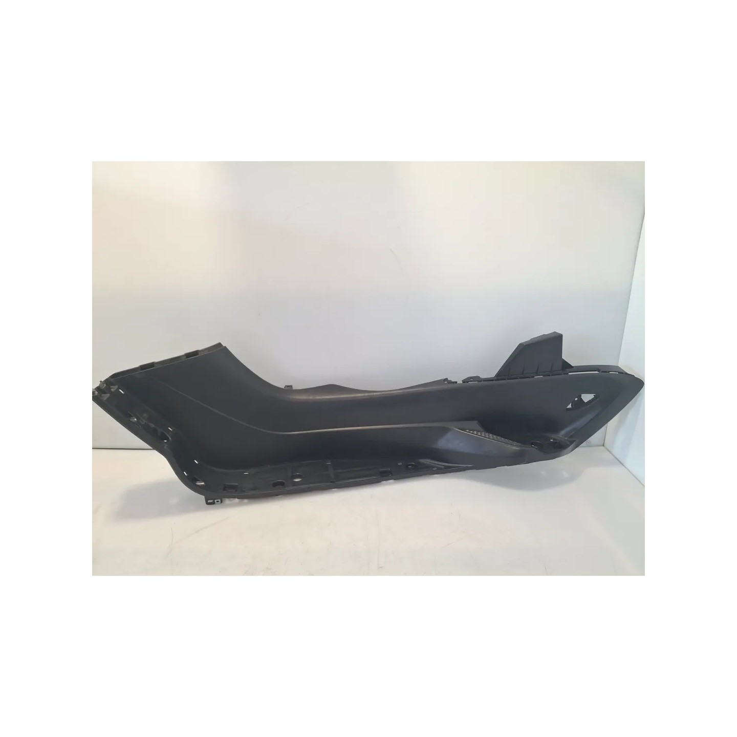 Pavimento laterale appoggiapiedi Yamaha Majesty 400 Majesty 400 (E3) ABS Sinistro