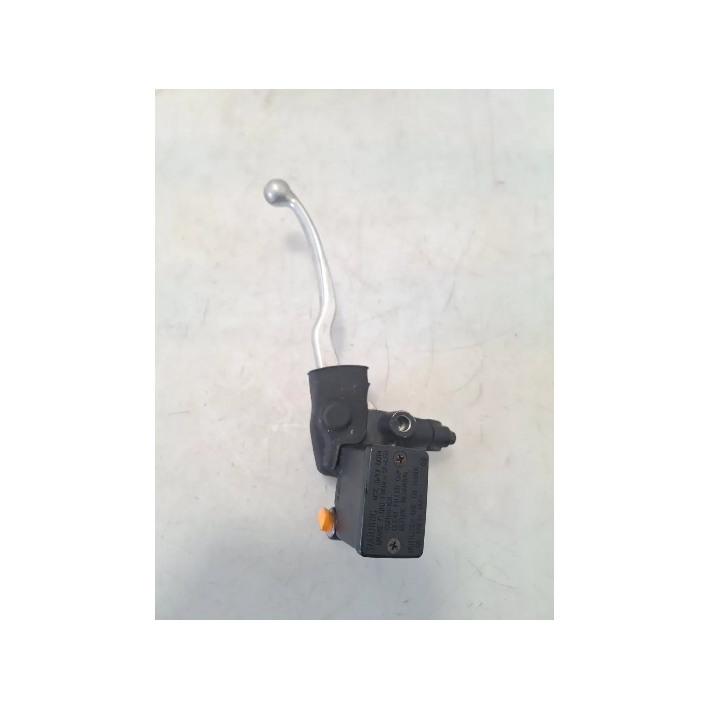 Pompa con serbatoio liquido freni anteriore Suzuki AN Burgman 400 (E3) AN Burgman 400 