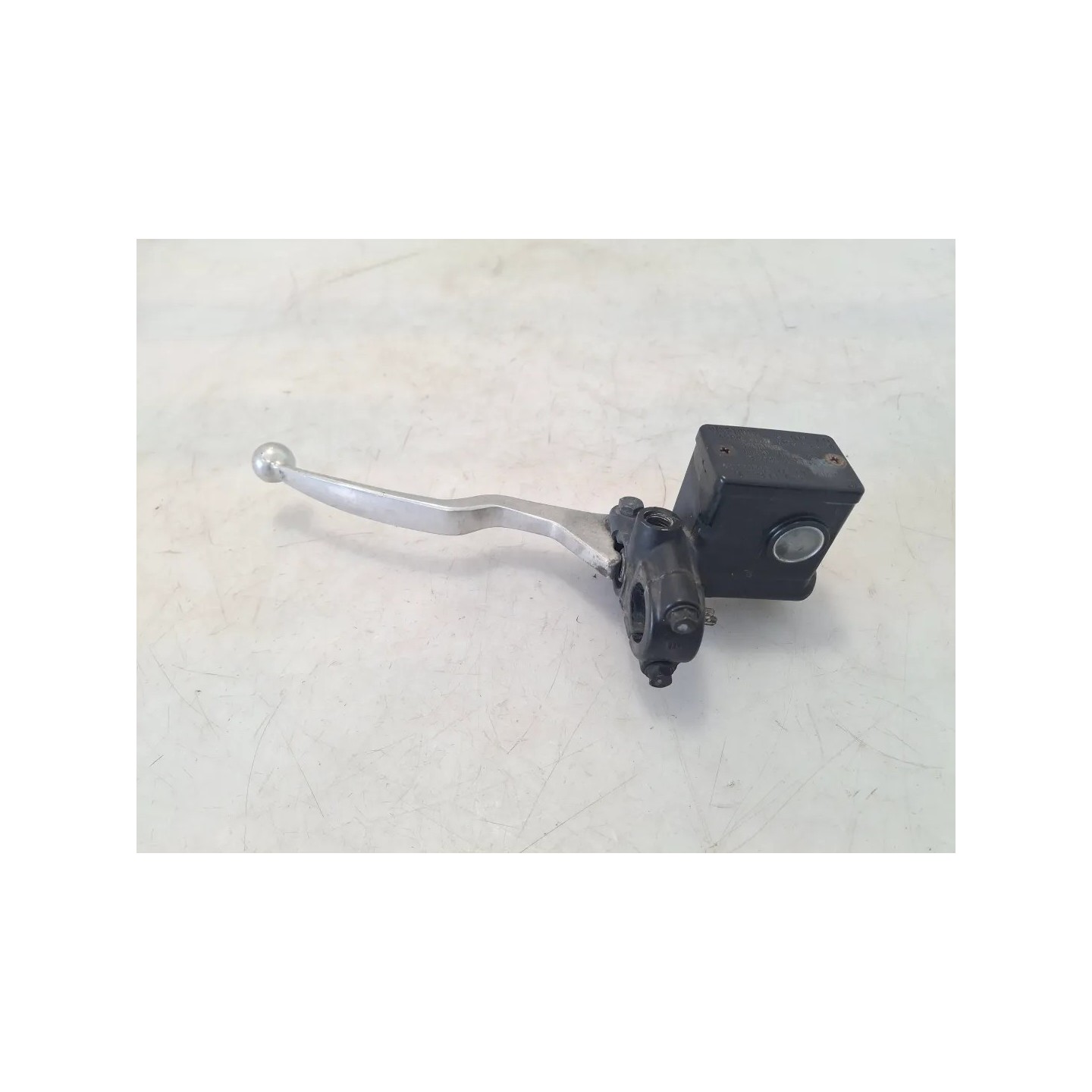 Pompa con serbatoio liquido freni posteriore Suzuki AN Burgman 400 (E3) AN Burgman 400 