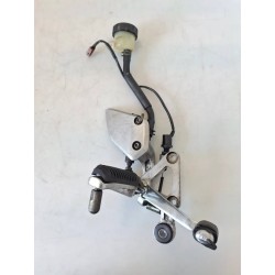 Supporto pedana appoggiapiede anteriore Yamaha FZS 600 FZS 600 Fazer Destro