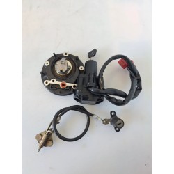 Commutatore avviamento e bloccasterzo Yamaha FZS 600 FZS 600 Fazer 
