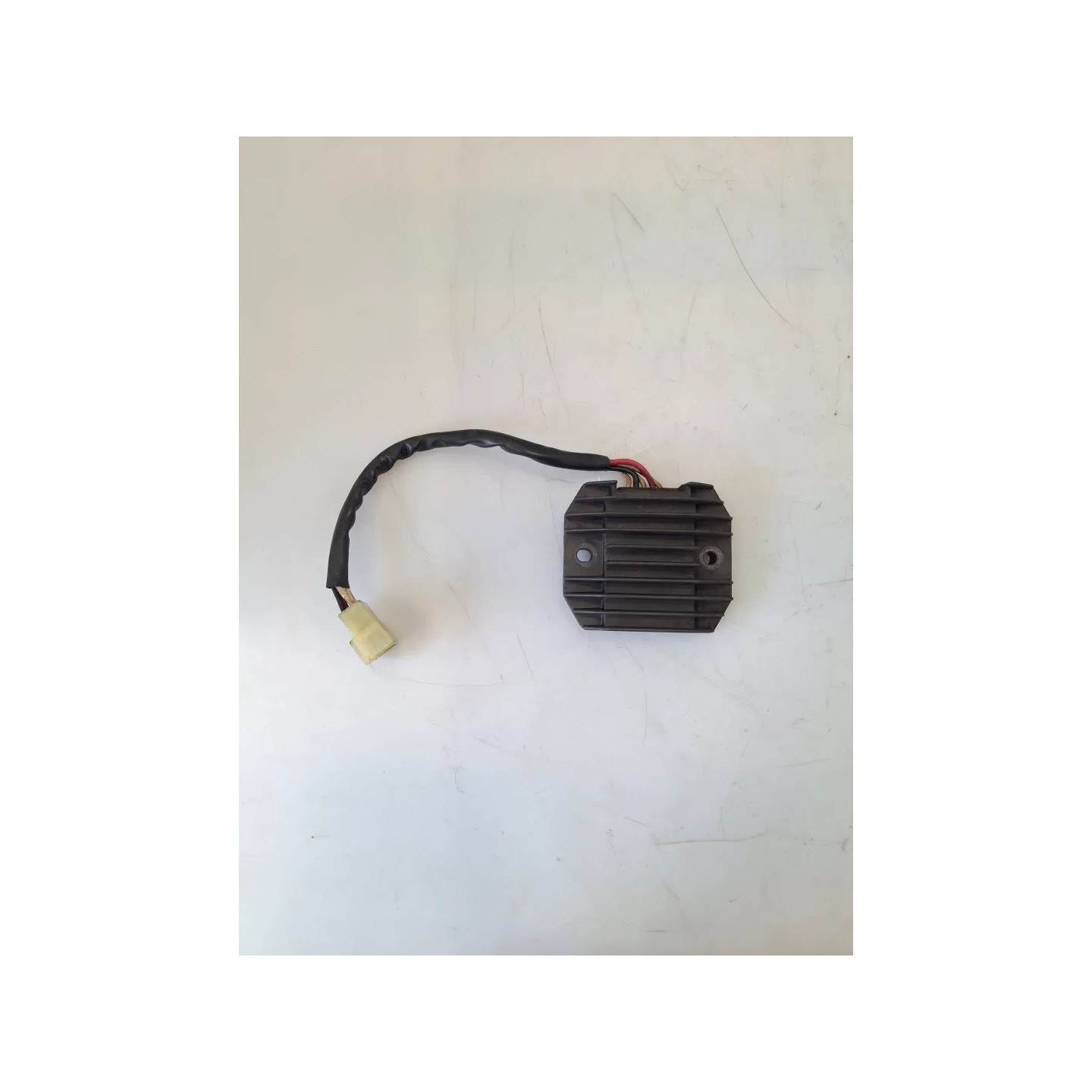 Regolatore tensione Yamaha FZS 600 FZS 600 Fazer 