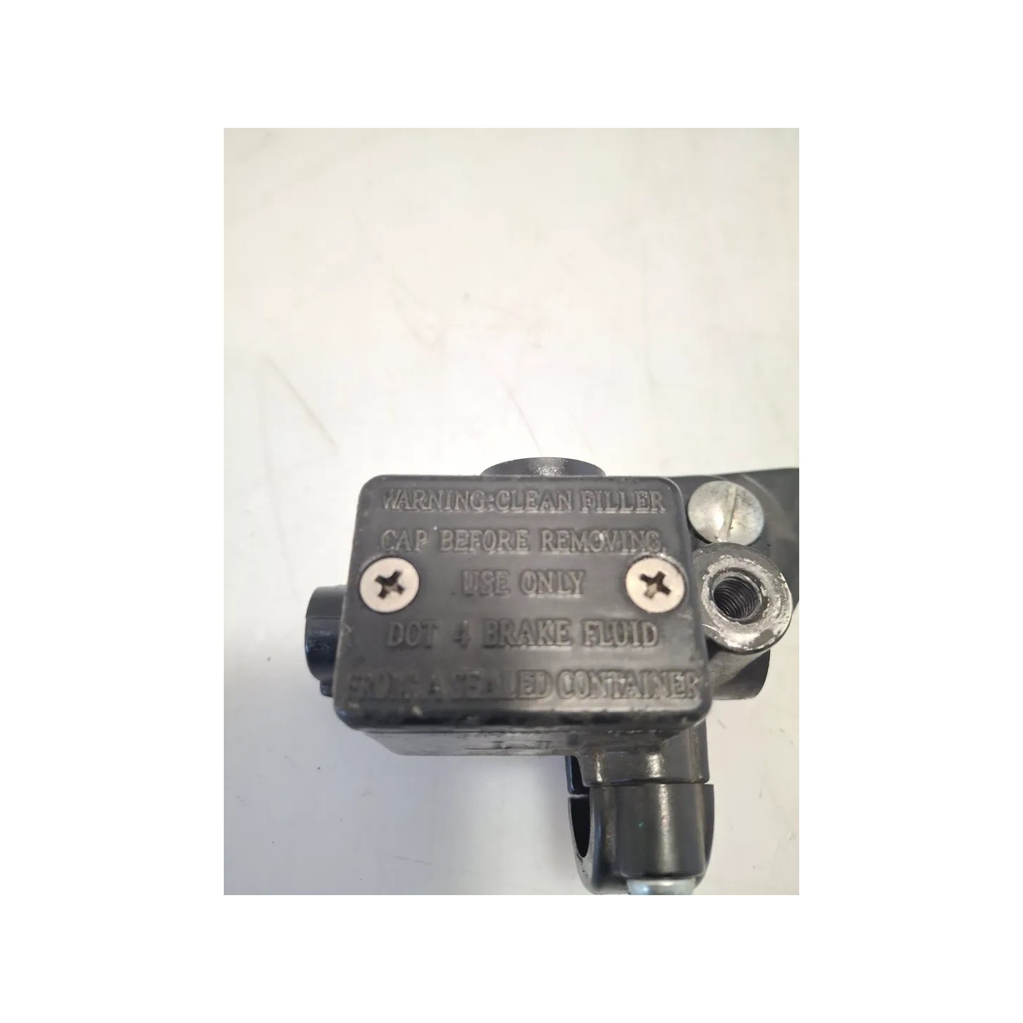 Pompa con serbatoio liquido freni anteriore con leva Aprilia Sportcity One Sportcity One 50 2T 