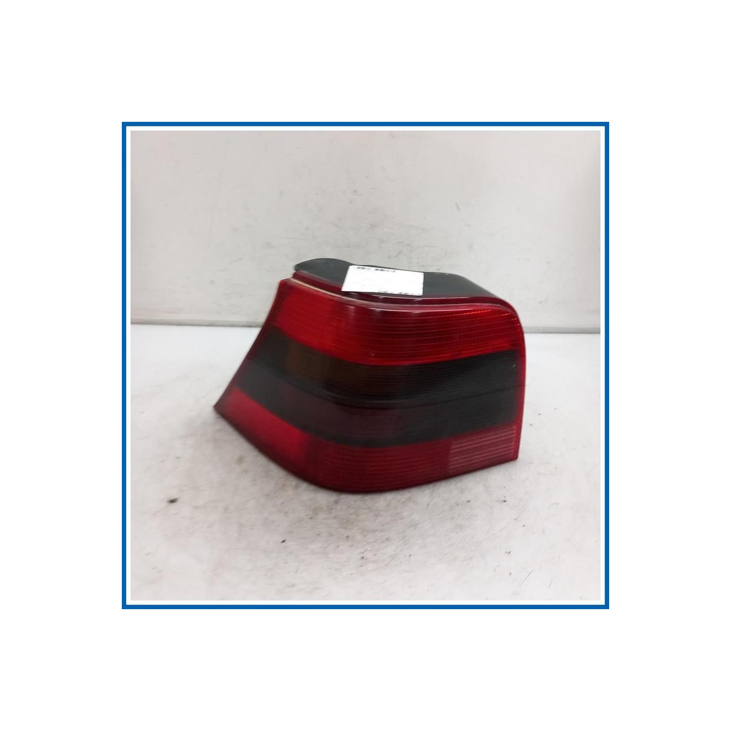 Fanale post. sx. VOLKSWAGEN Golf IV