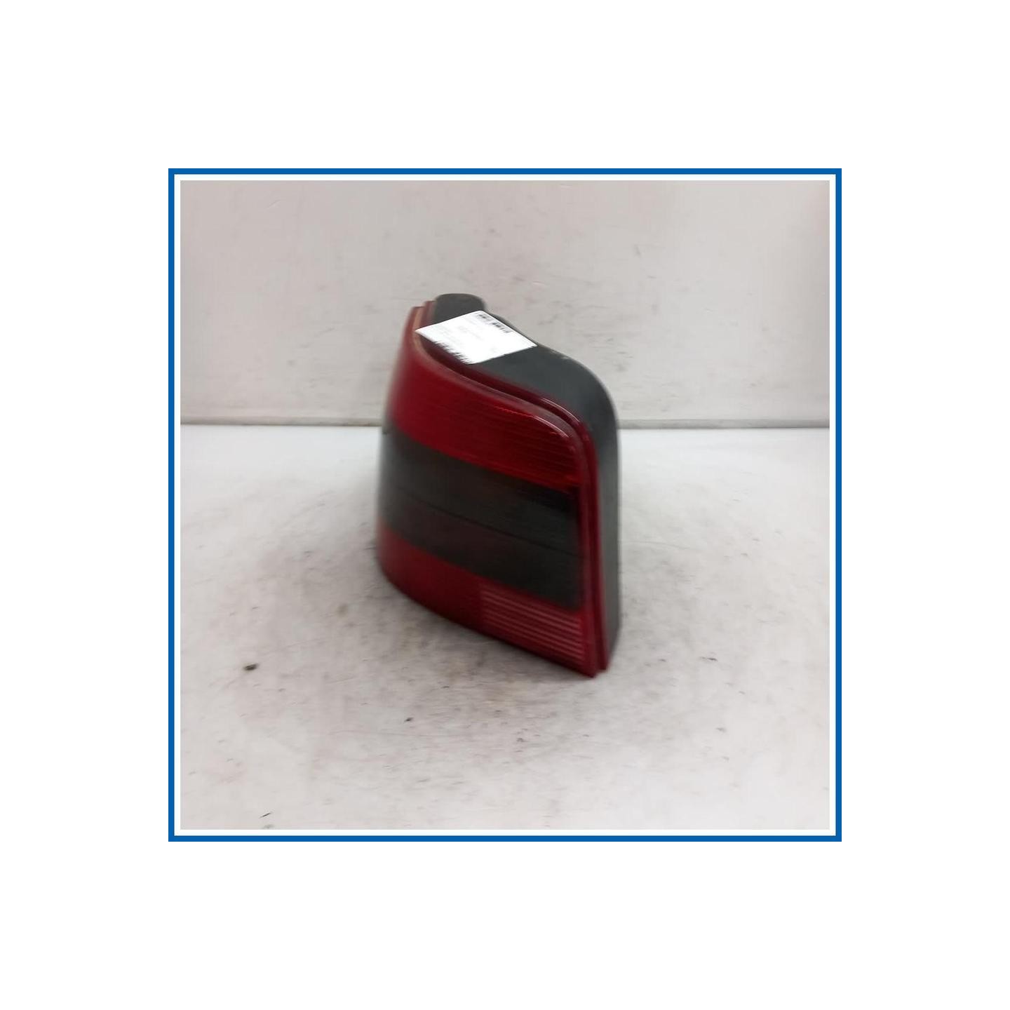 Fanale post. sx. VOLKSWAGEN Golf IV
