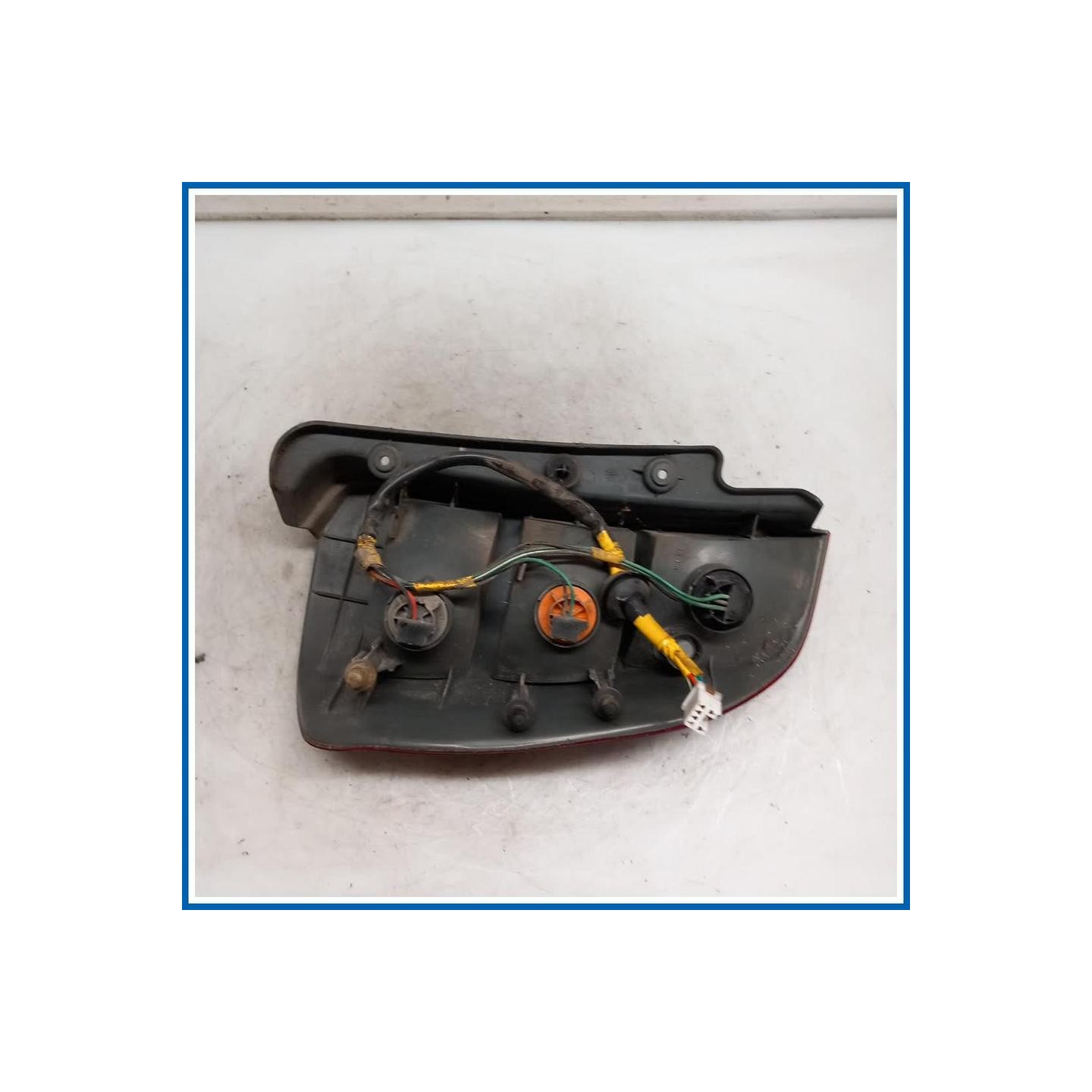 Fanale post. sx. MITSUBISHI Space Star I
