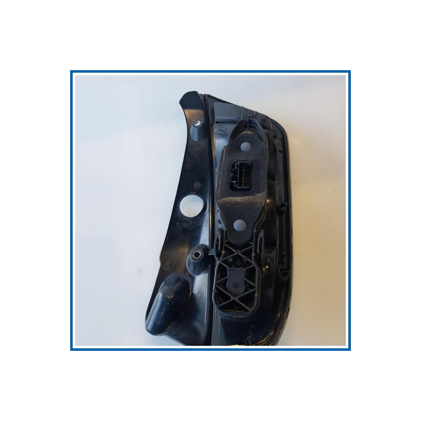 Fanale post. dx. LANCIA YPSILON (TI) (12/08>06/13