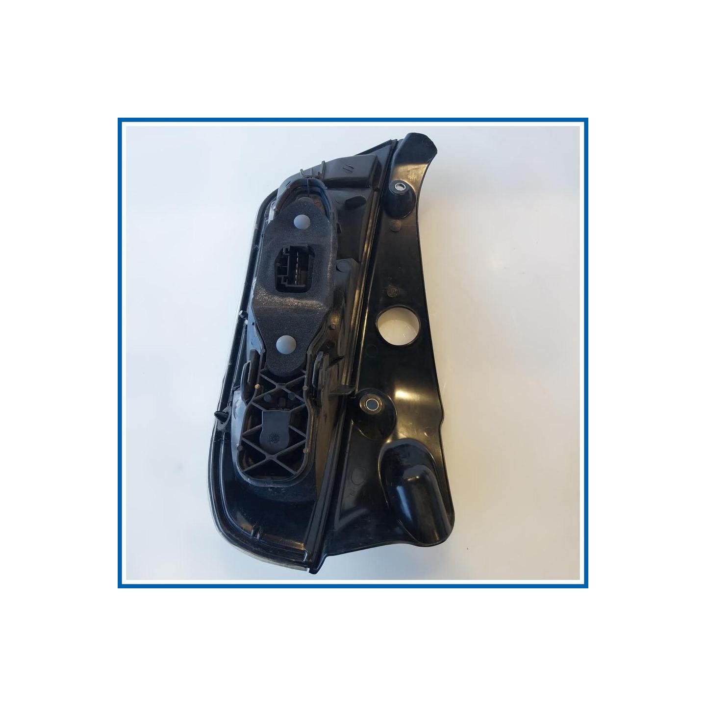 Fanale post. sx. LANCIA YPSILON (TI) (12/08>06/13