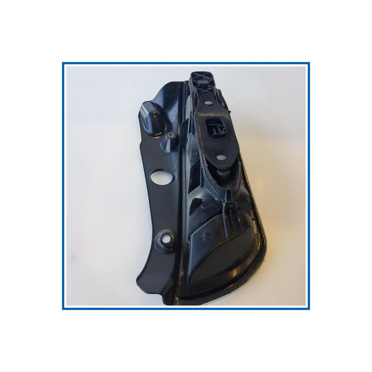 Fanale post. sx. LANCIA YPSILON (TI) (12/08>06/13