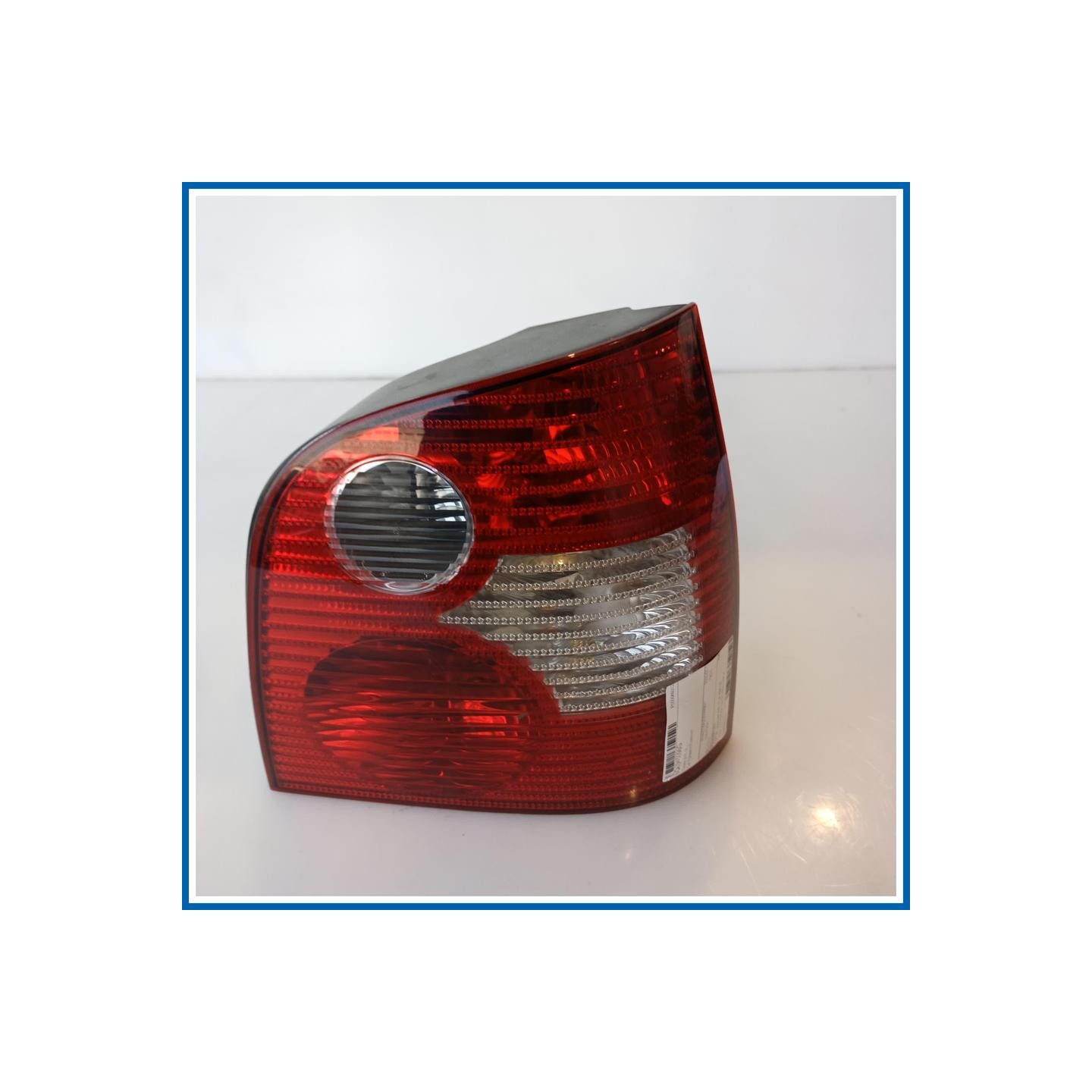 Fanale post. dx. VOLKSWAGEN POLO (9N) (10/01>03/05