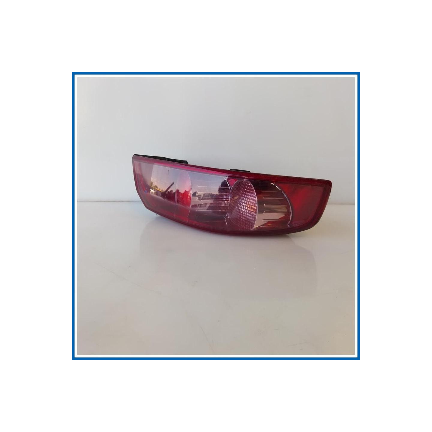 Fanale est. post. sx. ALFA ROMEO 159
