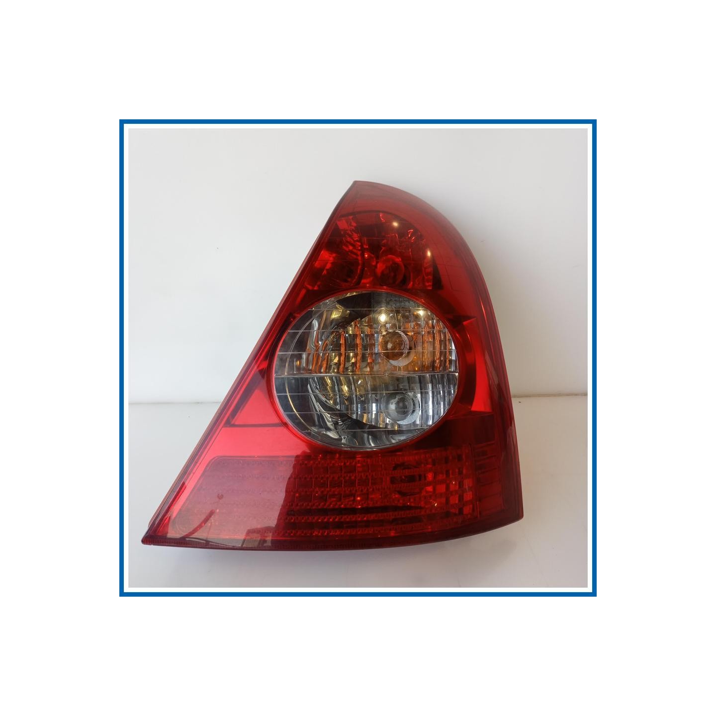 Fanale post. dx. RENAULT CLIO 2A SERIE (05/01>11/10