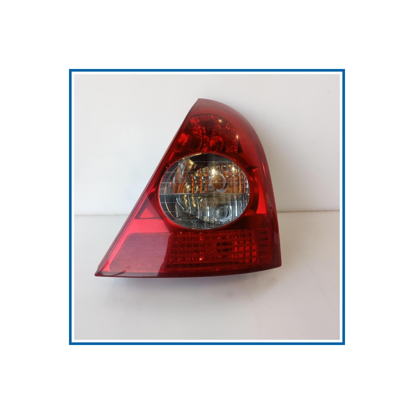 Fanale post. dx. RENAULT CLIO 2A SERIE (05/01>11/10