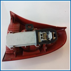 Fanale post. sx. RENAULT CLIO 2A SERIE (05/01>11/10