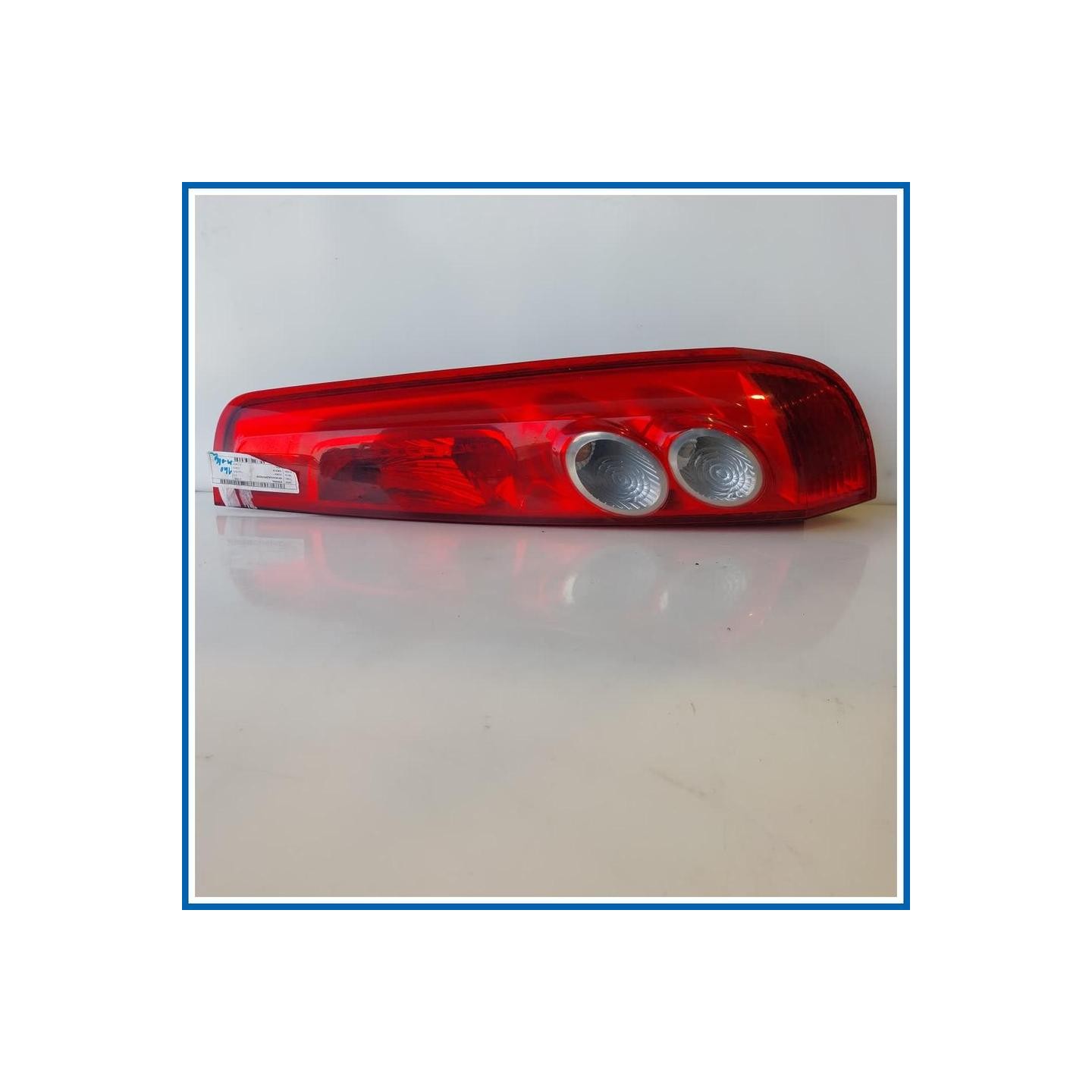 Fanale post. dx. FORD Fiesta V