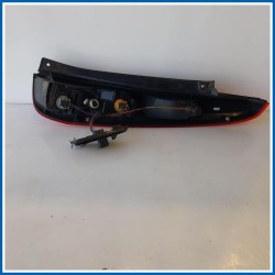 Fanale post. sx. FORD Fiesta V