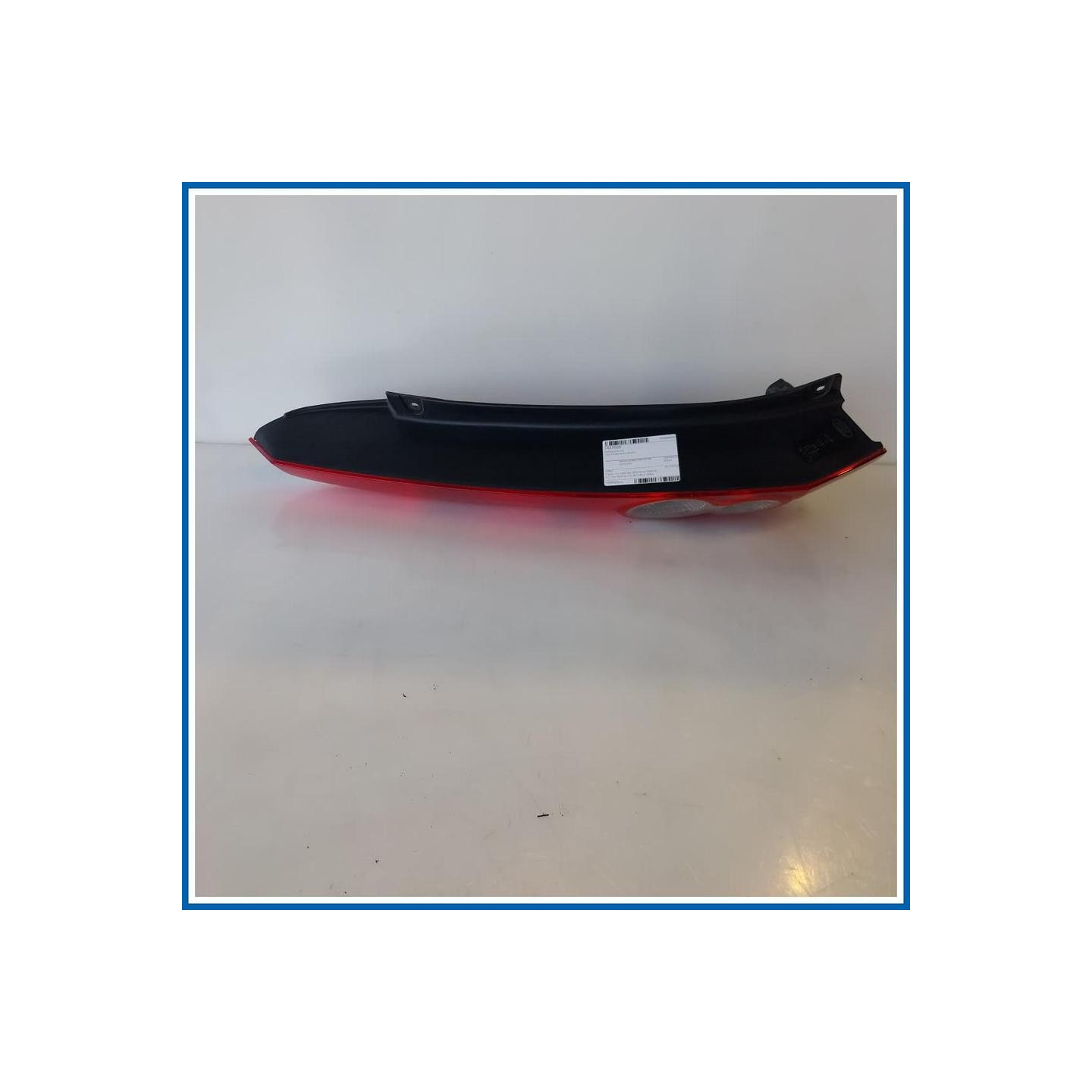 Fanale post. sx. FORD Fiesta V