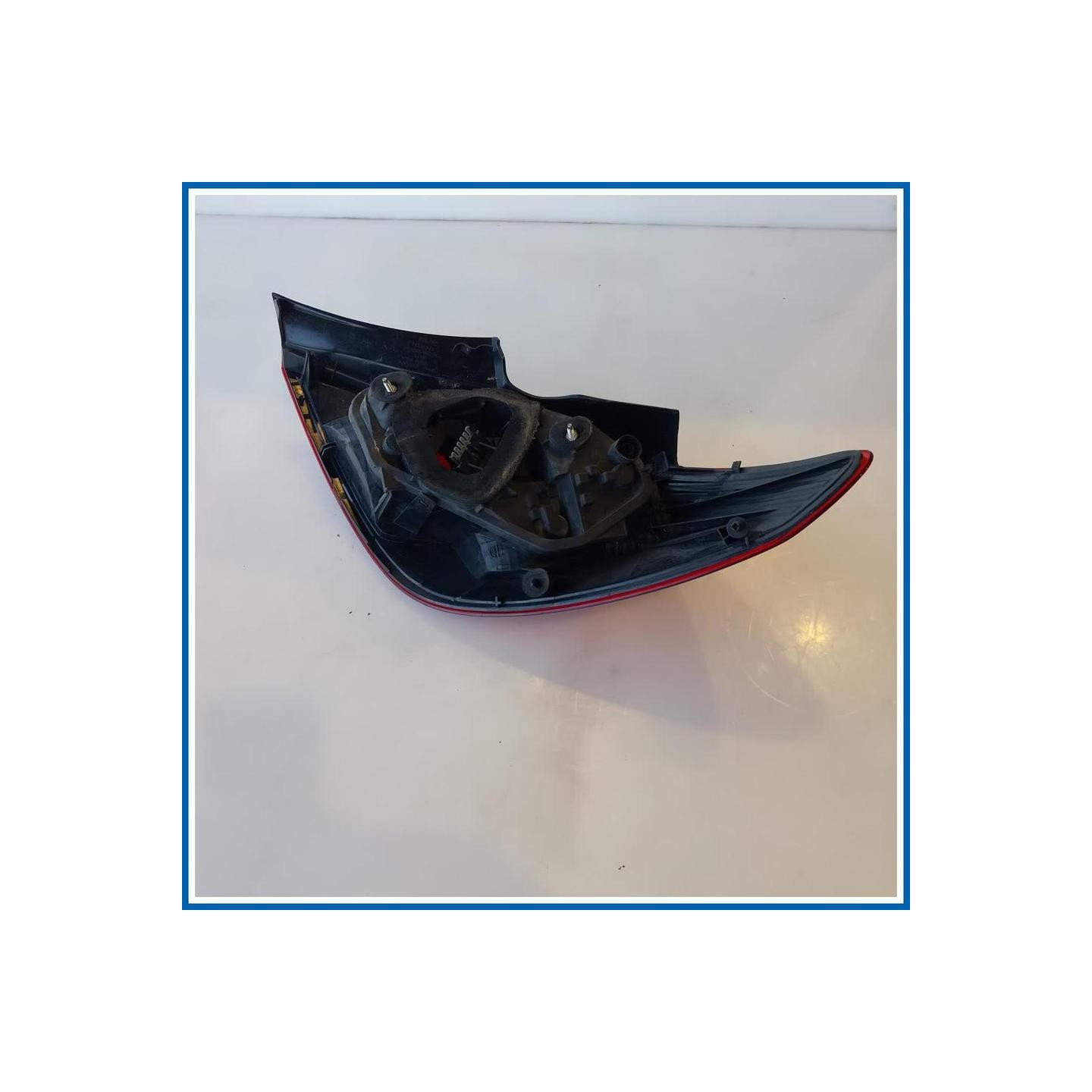 Fanale post. sx. OPEL CORSA (S07) (07/06>02/11