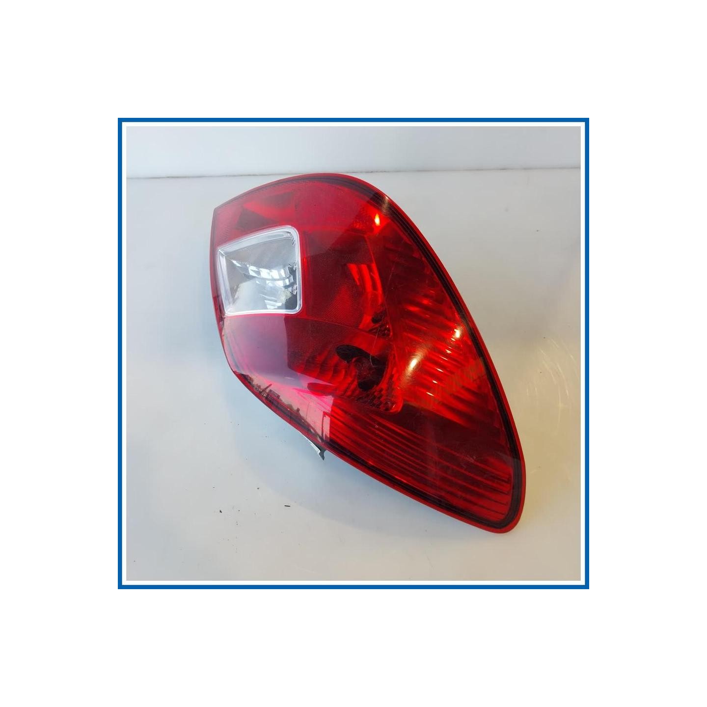 Fanale post. sx. OPEL CORSA (S07) (07/06>02/11