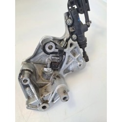 Supporto pedana appoggiapiede anteriore Bmw F 800 R (217) (E3) (09-15) F 800 R Destro