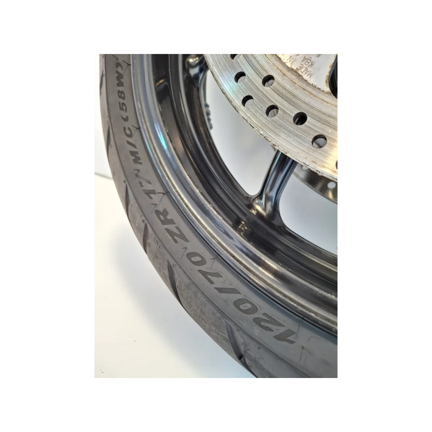 Ruota/cerchio anteriore con cuscinetti Bmw F 800 R (217) (E3) (09-15) F 800 R 