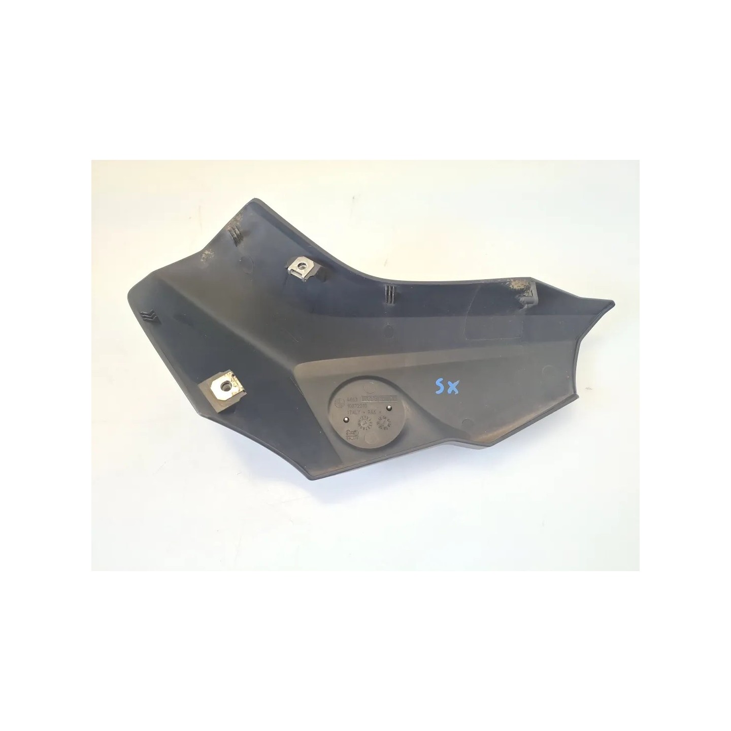 Carenatura fianco anteriore inferiore Bmw F 800 R (217) (E3) (09-15) F 800 R Sinistro