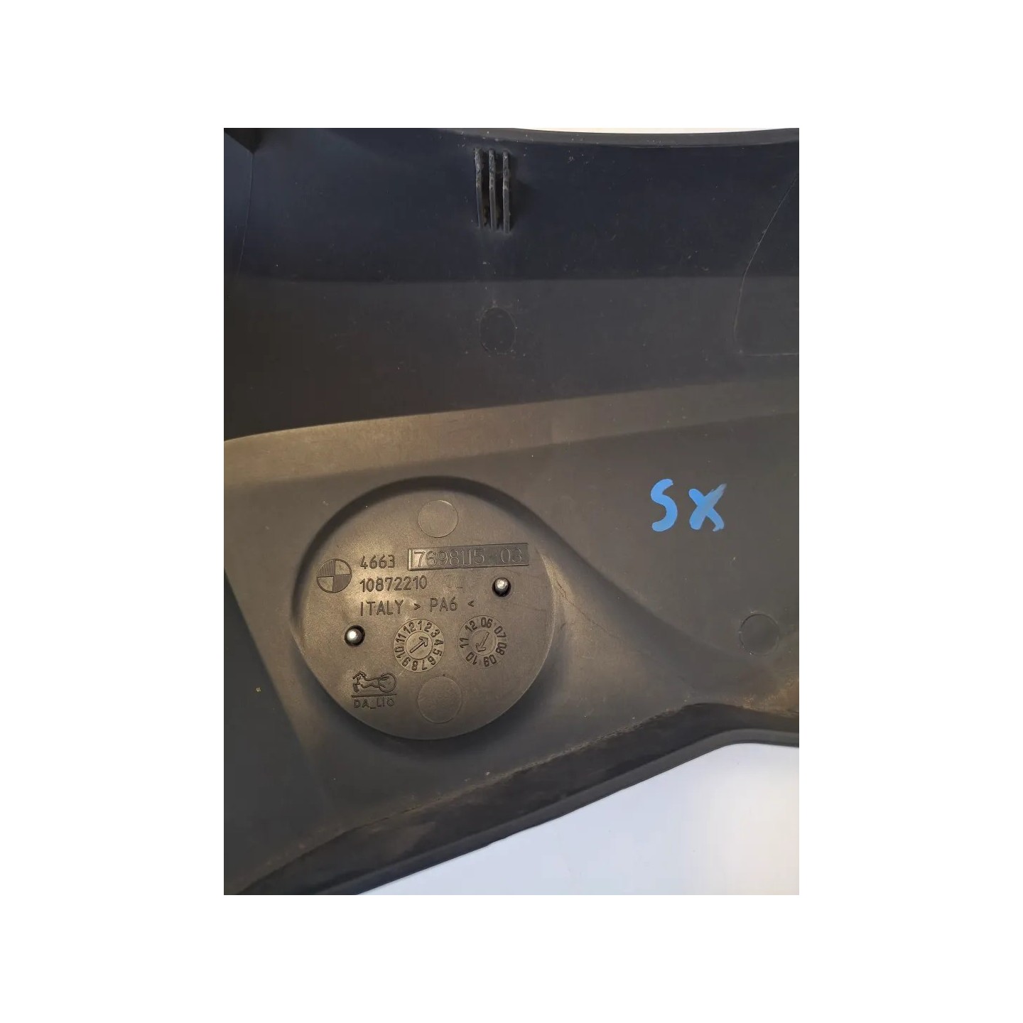 Carenatura fianco anteriore inferiore Bmw F 800 R (217) (E3) (09-15) F 800 R Sinistro