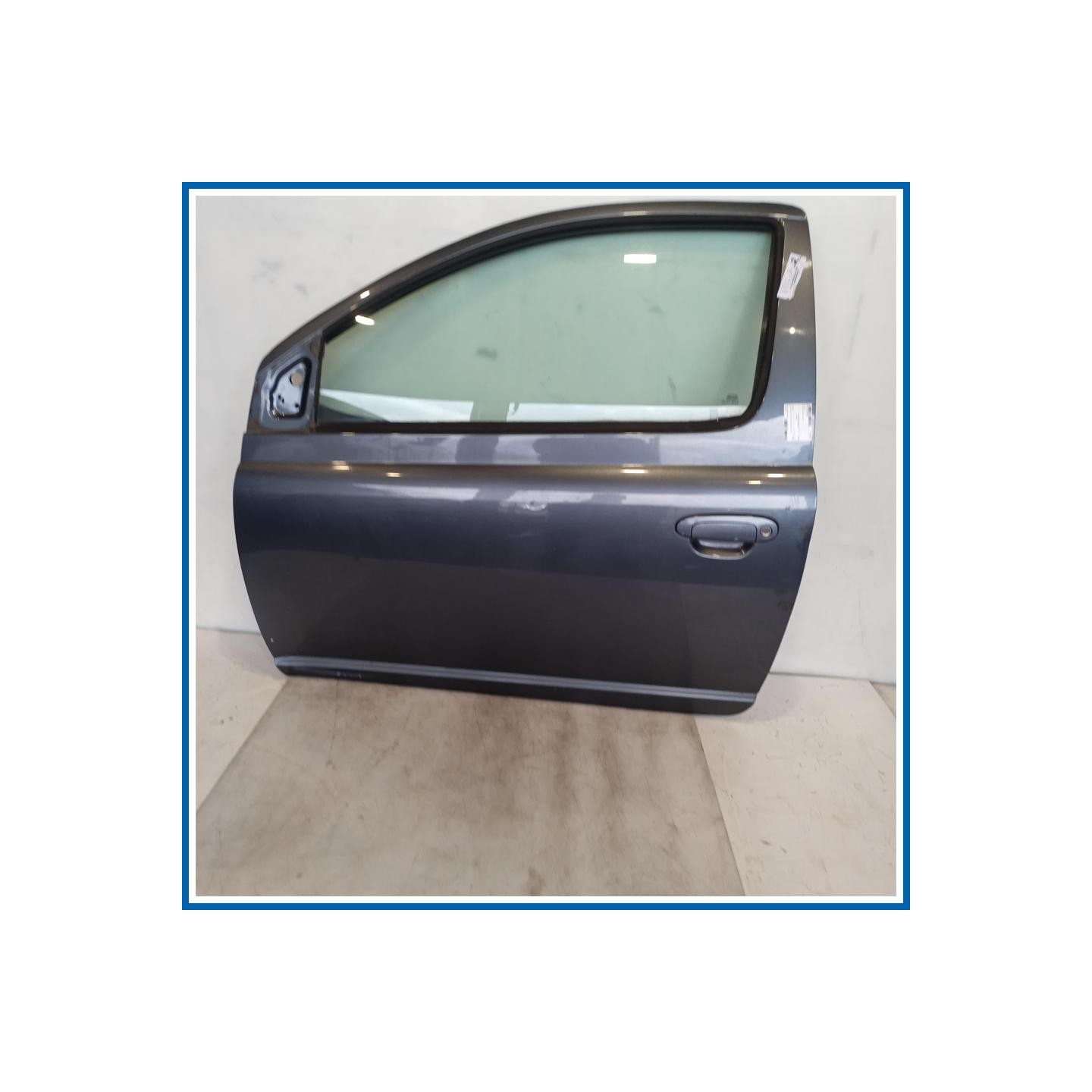 Porta ant. sx. TOYOTA Yaris (France ) I