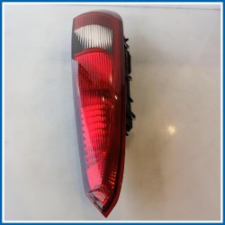 Fanale post. sx. FORD Fiesta V