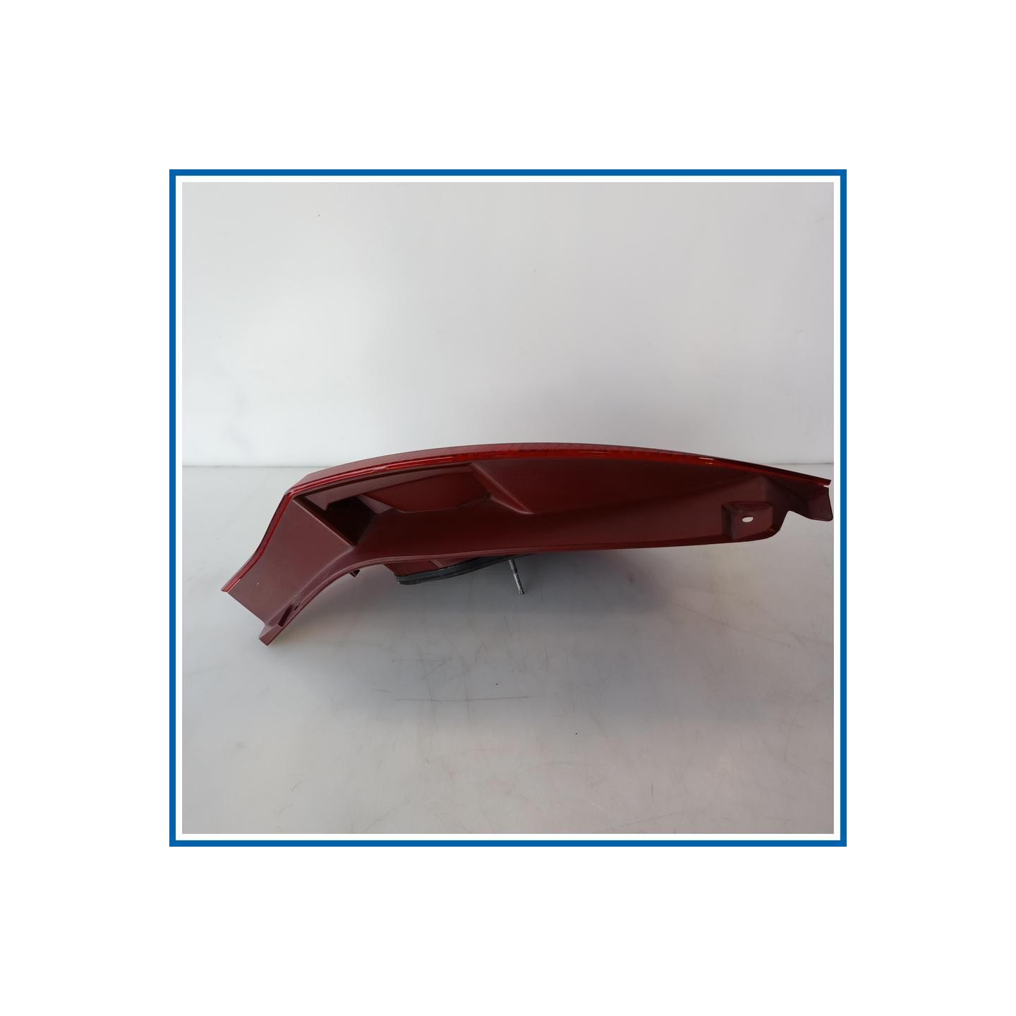Fanale post. sx. FORD Fiesta VI