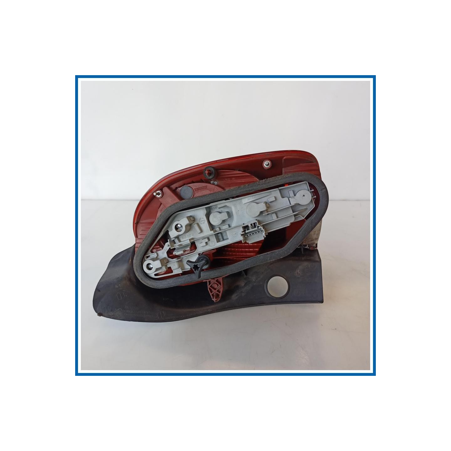 Fanale post. sx. RENAULT Modus
