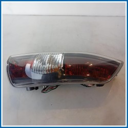 Fanale post. dx. DAIHATSU SIRION 2a Serie (01/05>)