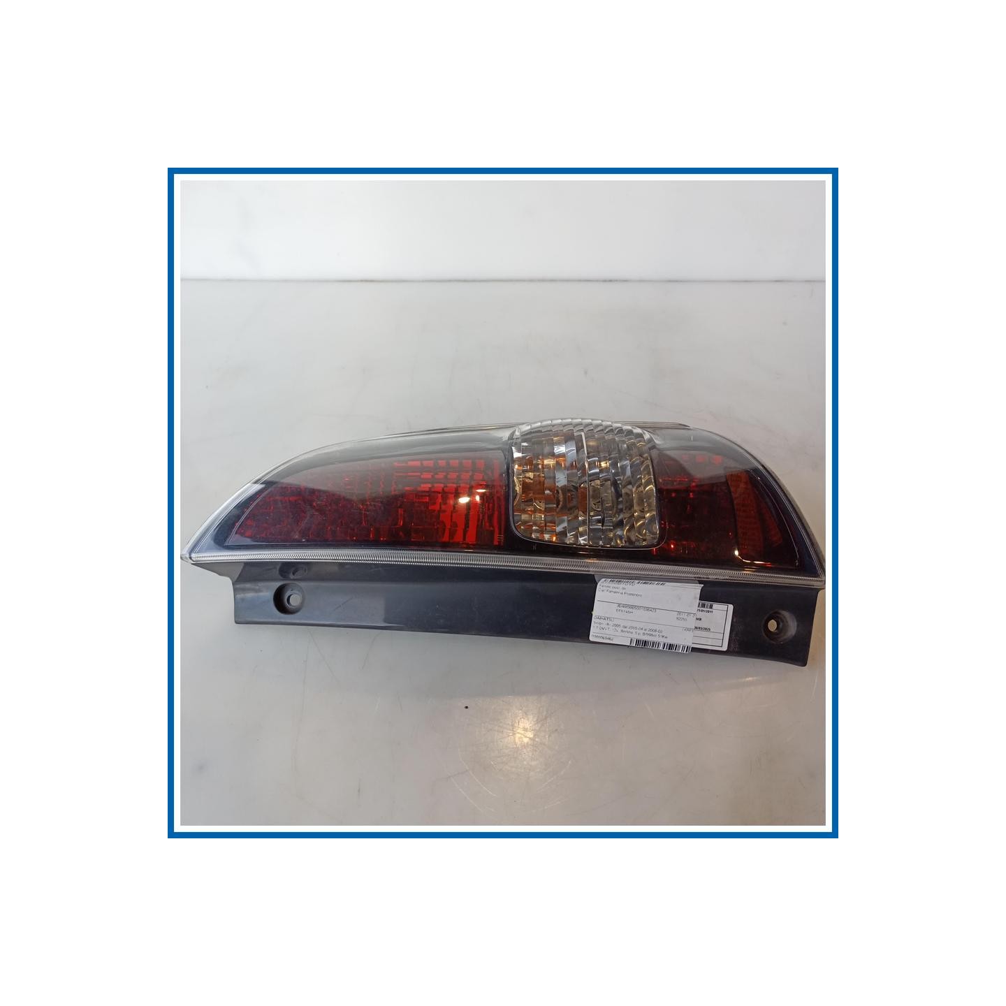 Fanale post. dx. DAIHATSU SIRION 2a Serie (01/05>)
