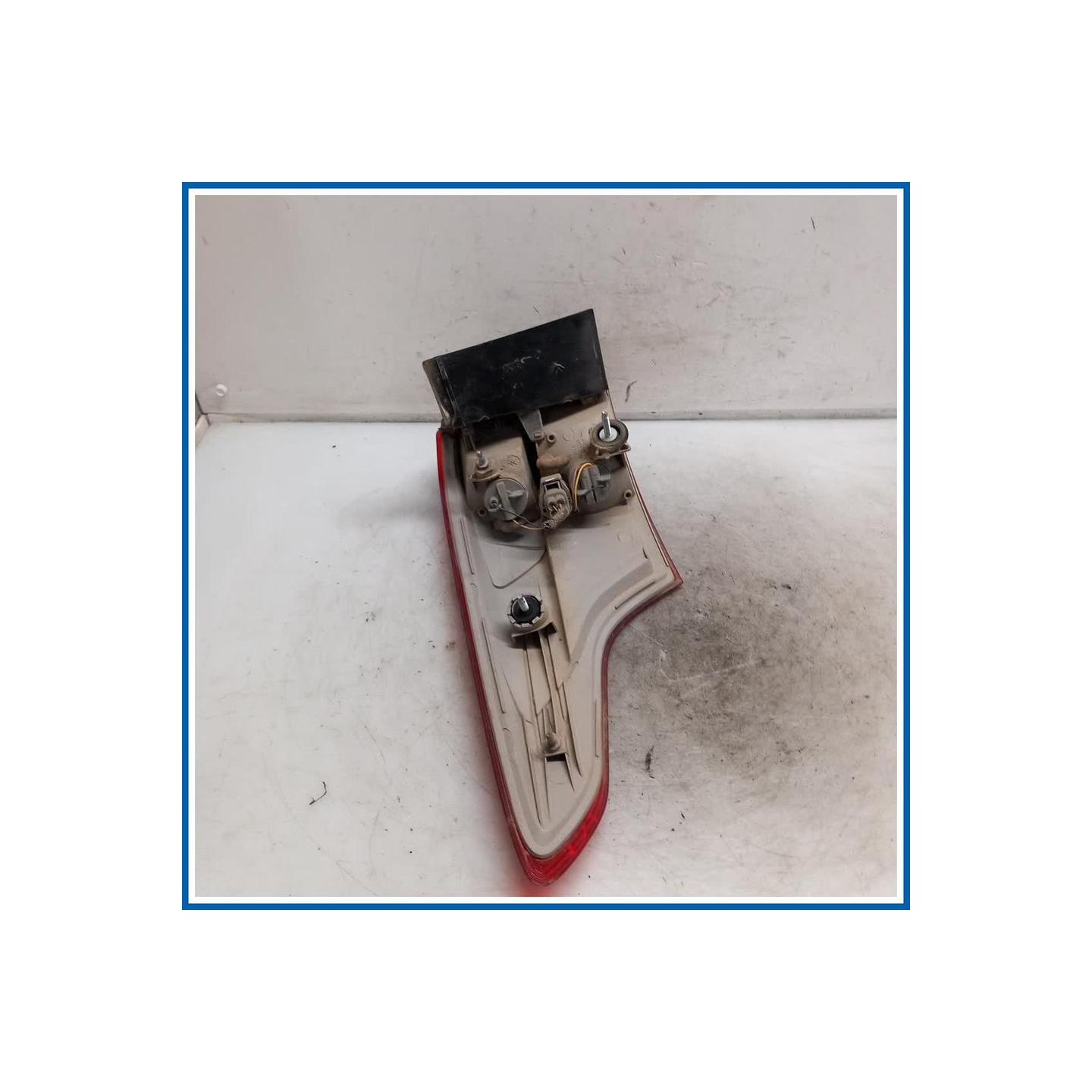 Fanale est. post. dx. FORD Focus IV SW