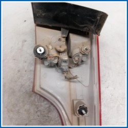 Fanale est. post. sx. FORD Focus IV SW