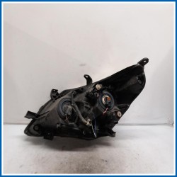 Proiettore ant. dx. TOYOTA Verso