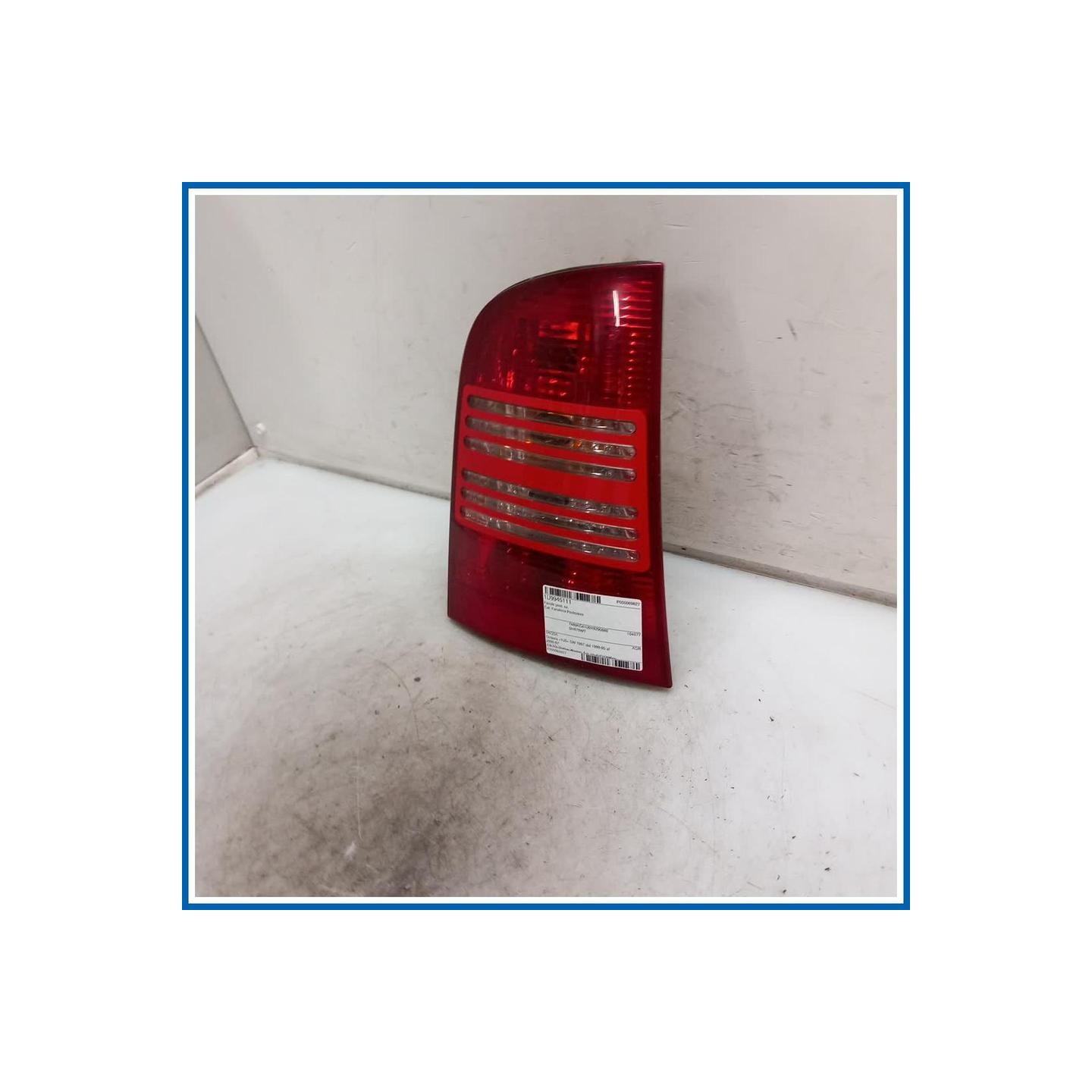 Fanale post. sx. SKODA Octavia 1U5 SW