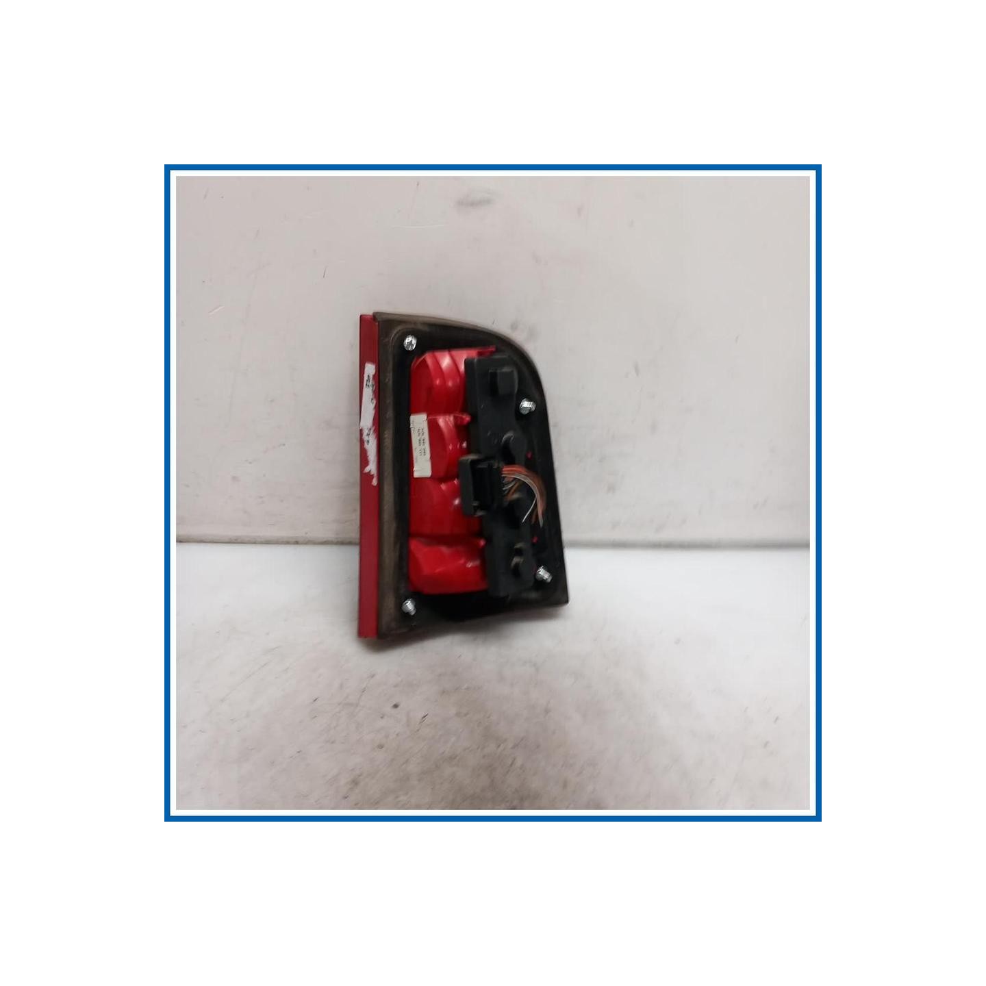 Fanale post. sx. SKODA Octavia 1U5 SW