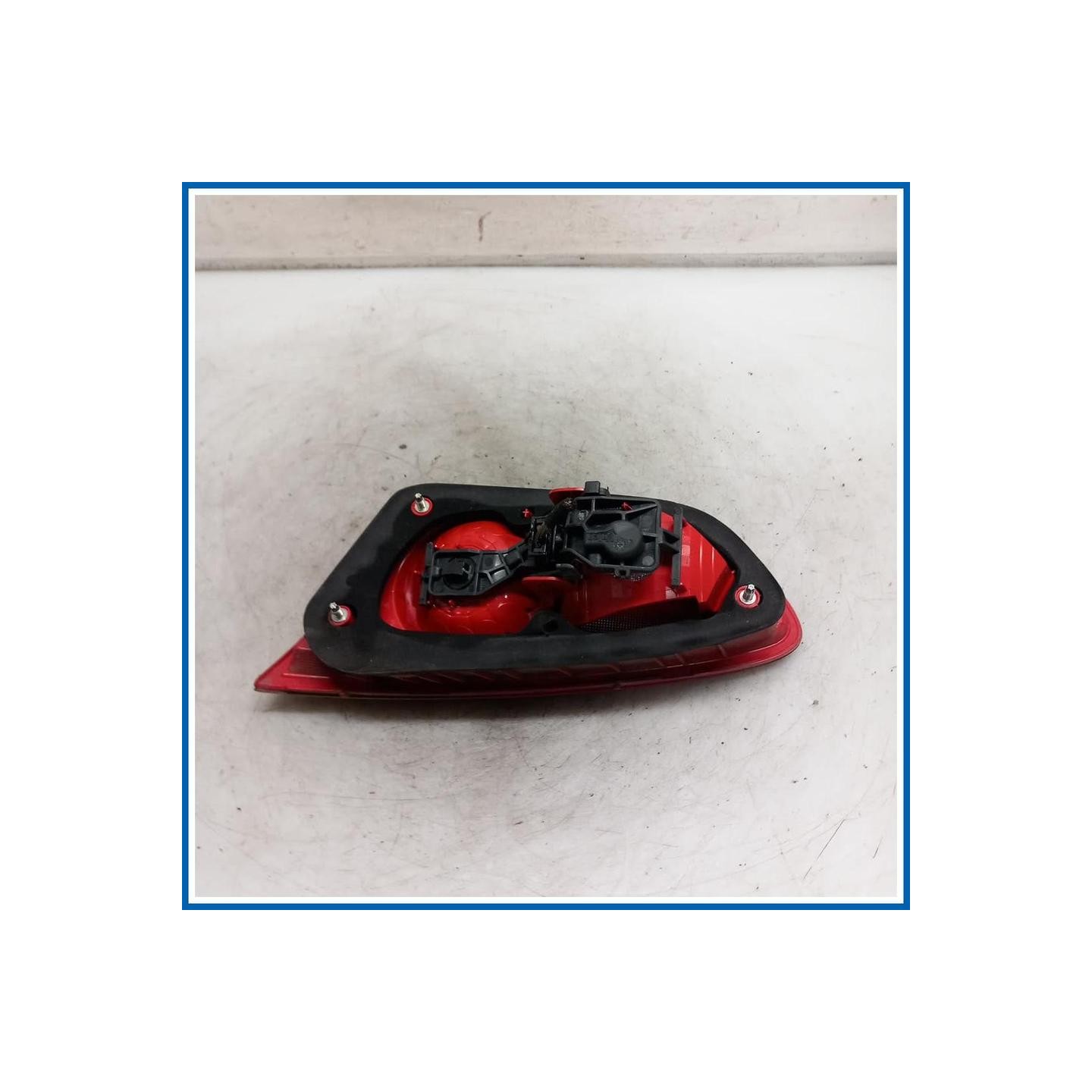 Fanale int. post. sx. SEAT Leon 1P1