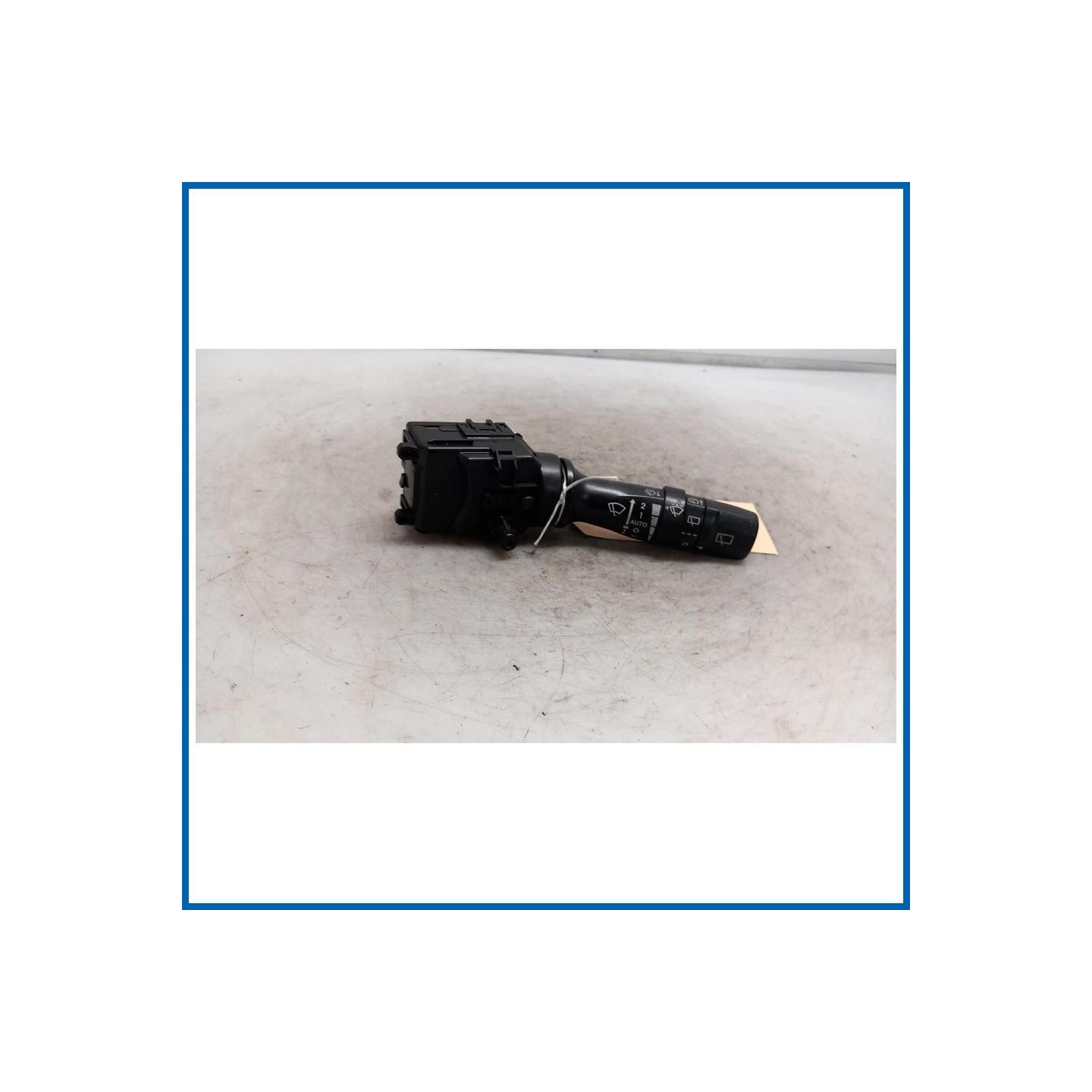 Devioguida tergicristalli dx. HYUNDAI i40 CW