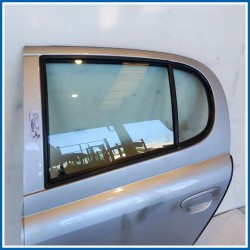 Porta post. sx. TOYOTA Yaris (Japan) I