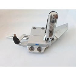 Supporto pedana appoggiapiede anteriore Yamaha FJR 1300 (16-) FJR 1300 AE Sinistro