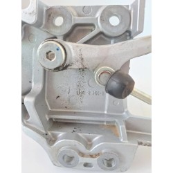 Supporto pedana appoggiapiede anteriore Yamaha FJR 1300 (16-) FJR 1300 AE Sinistro