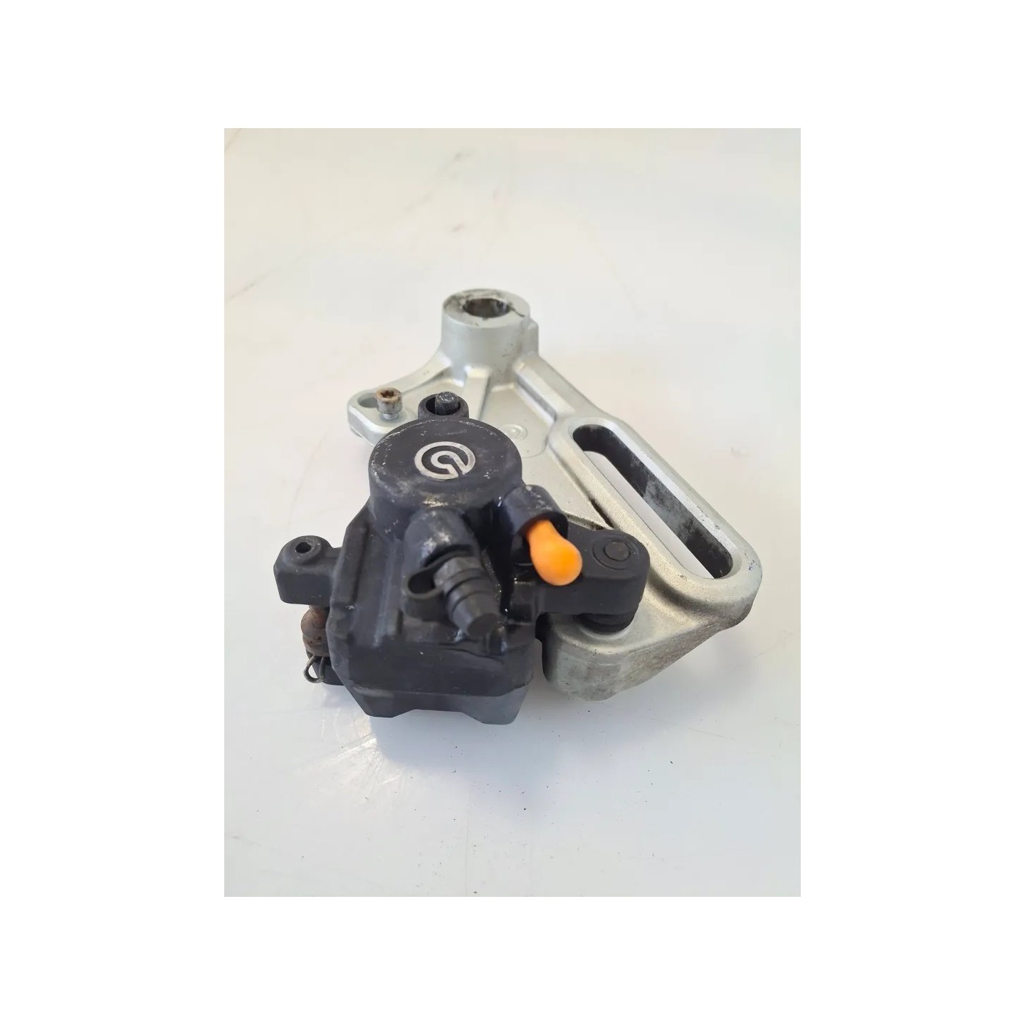 Pinza freno posteriore Bmw F 800 R (217) (E3) (09-15) F 800 R 